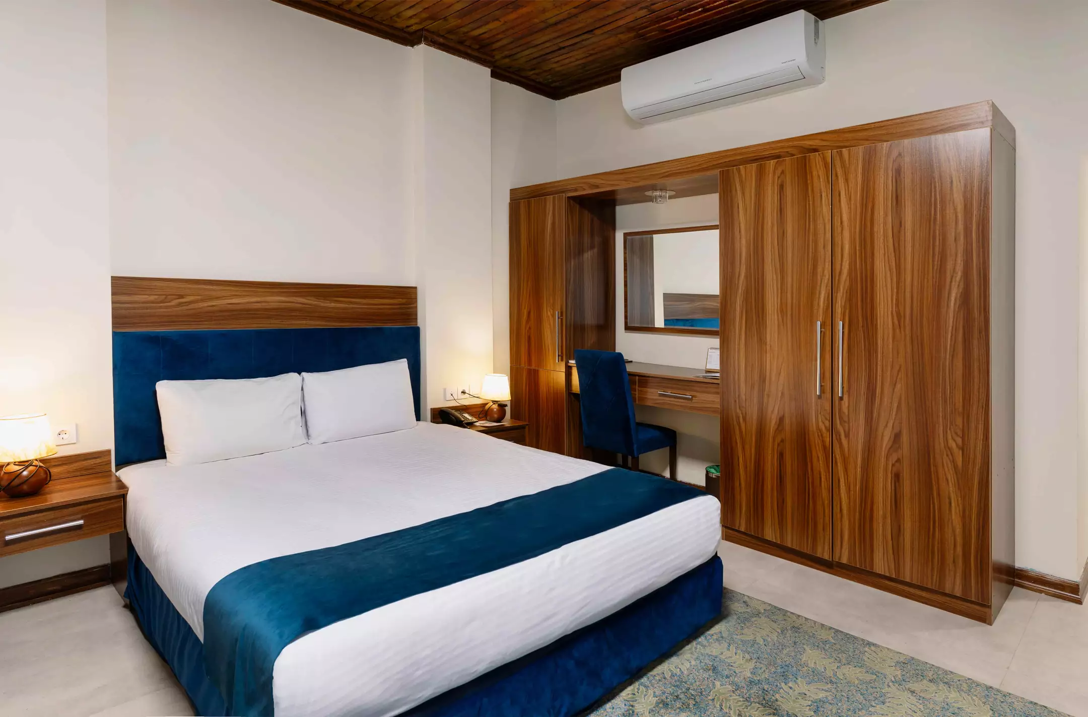 Alibaba https://cdn.alibaba.ir/ostorage/hotel-accommodation-images/695e2b3946ae9d8e6fb49901_دبل متل.webp